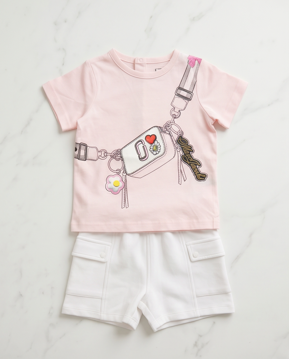 MARC JACOBS